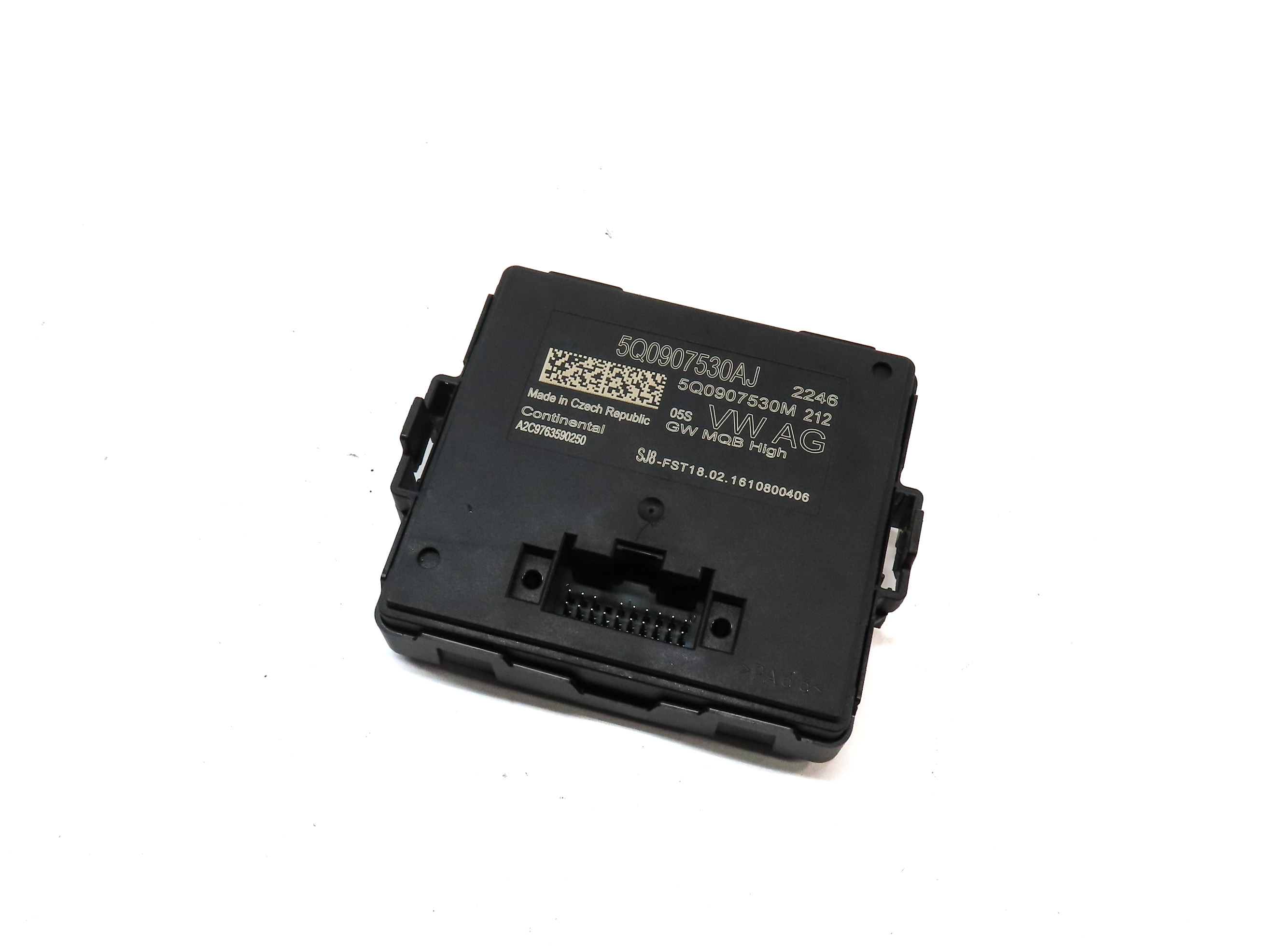2016 AUDI A3 (8V) 2.0L TURBO (CNTC) ENGINE GATEWAY INTERFACE CONTROL MODULE — exact item pictured